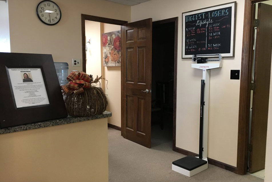 Monroeville Auto Accident Injury Chiropractic In Monroeville reception desk