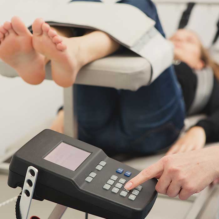 spinal decompression for auto accident chiropractic treatment in Monroeville