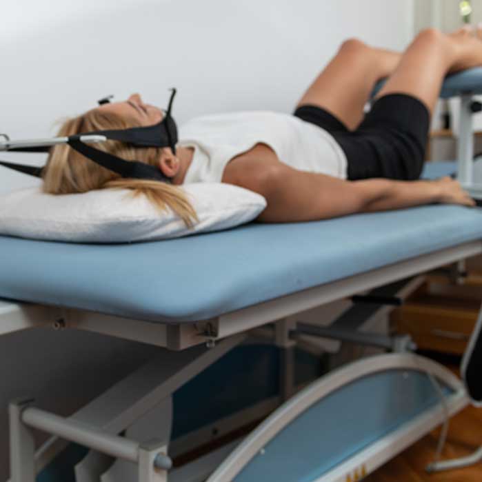 traction therapy for auto accident chiropractic treatment in Monroeville